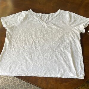 Talbots White Short Sleeve V-Neck Top
